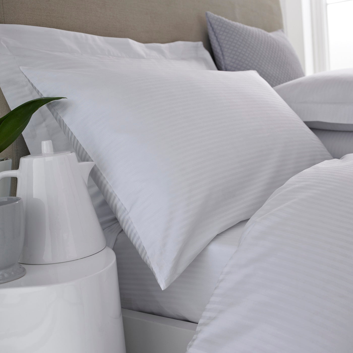 Ägyptischer 500 Faden Baumwollsatin Mikrostreifen - Spannbetttuch