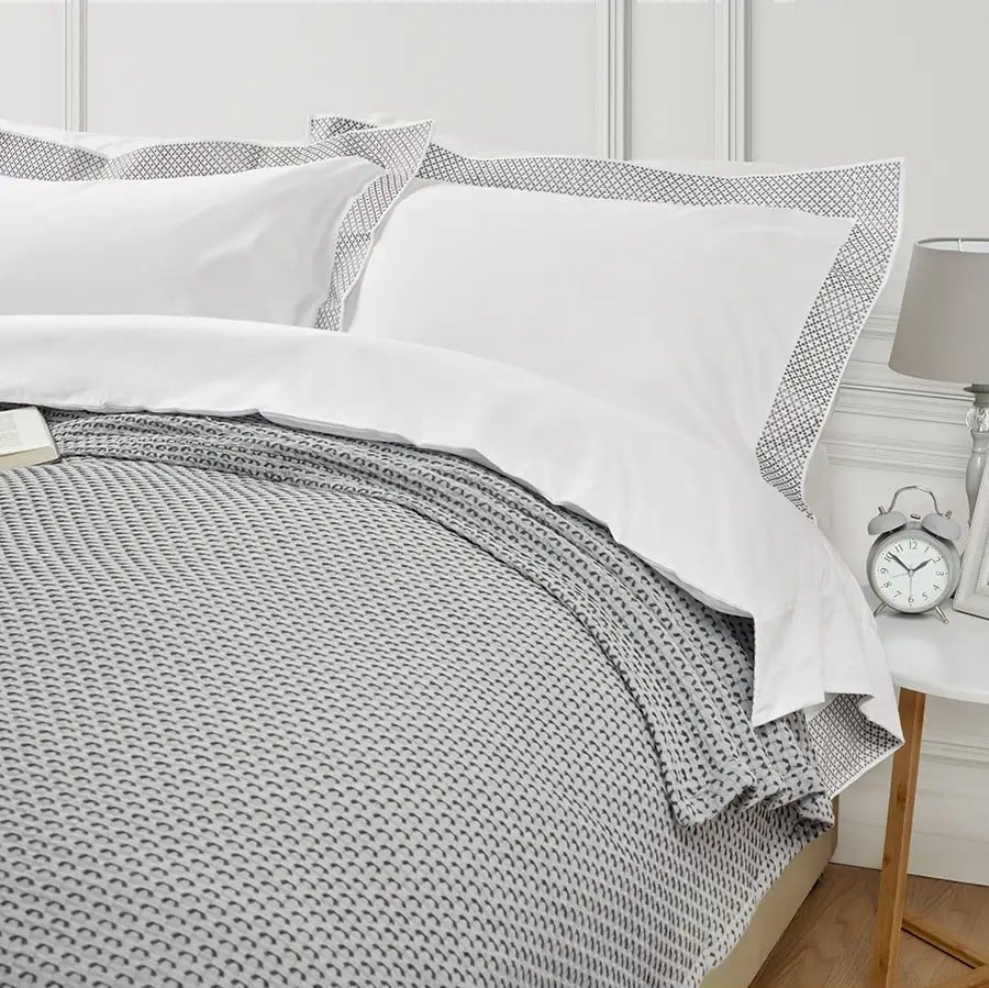 Brooklyn Cotton Throwover Bedspread