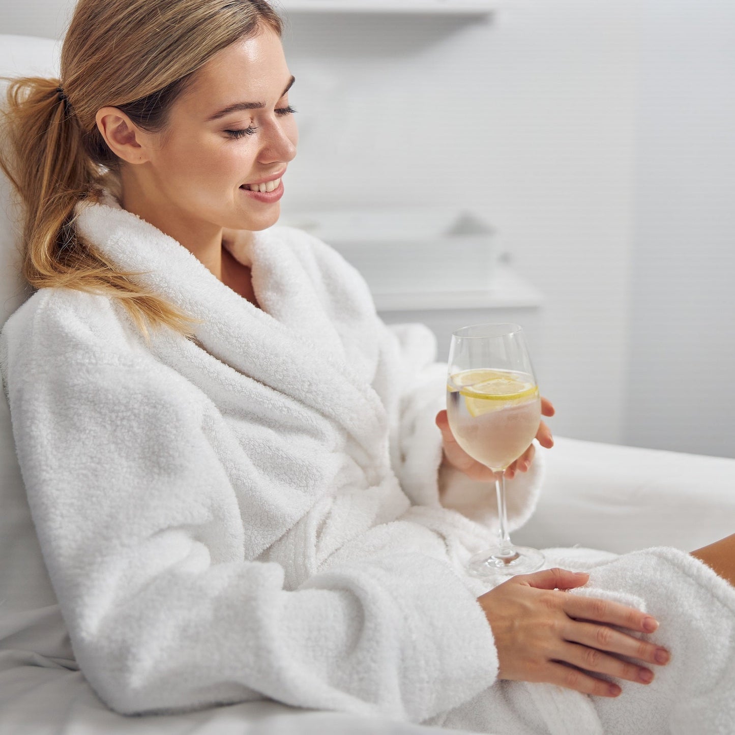 Zero-Twist Cotton Bathrobe
