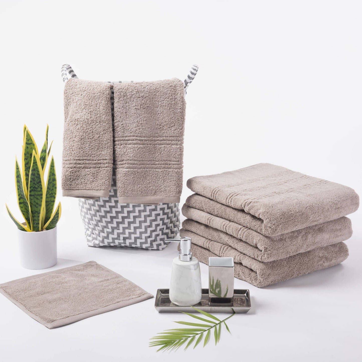 600 g/m² Victoria Soft-Touch-Handtuch (Zero Twist Handtuch)