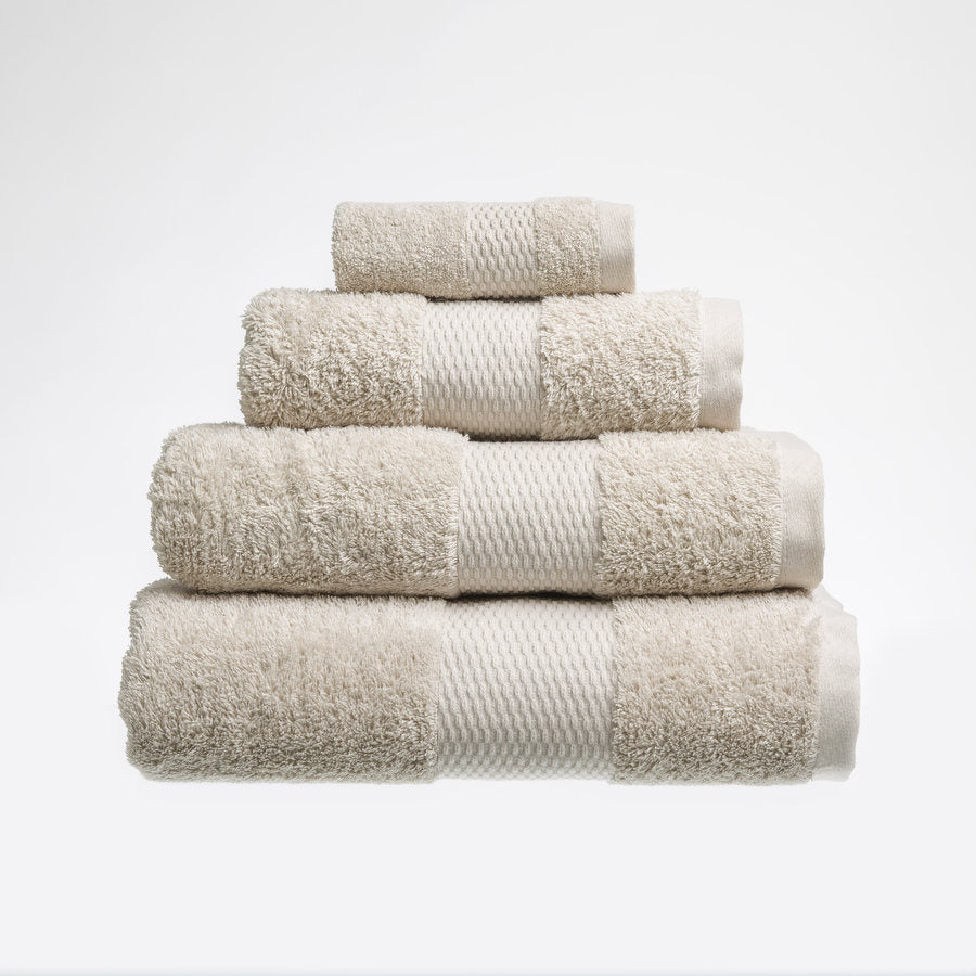 Serviette en coton de qualité supérieure Boutique 700 grammes par mètre carré