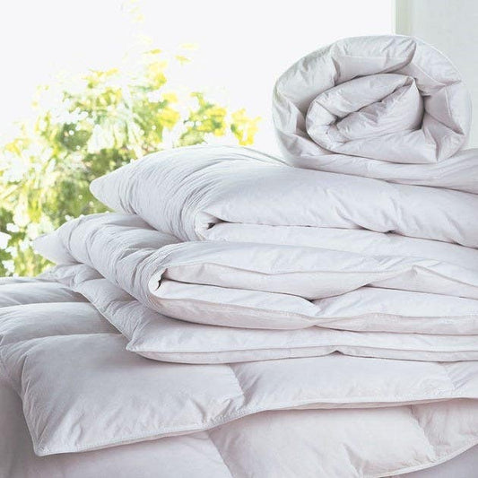 Couette en plumes d'oie blanche naturelle et duvet