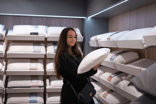 Choosing the Right Down Pillow for a Restful Sleep