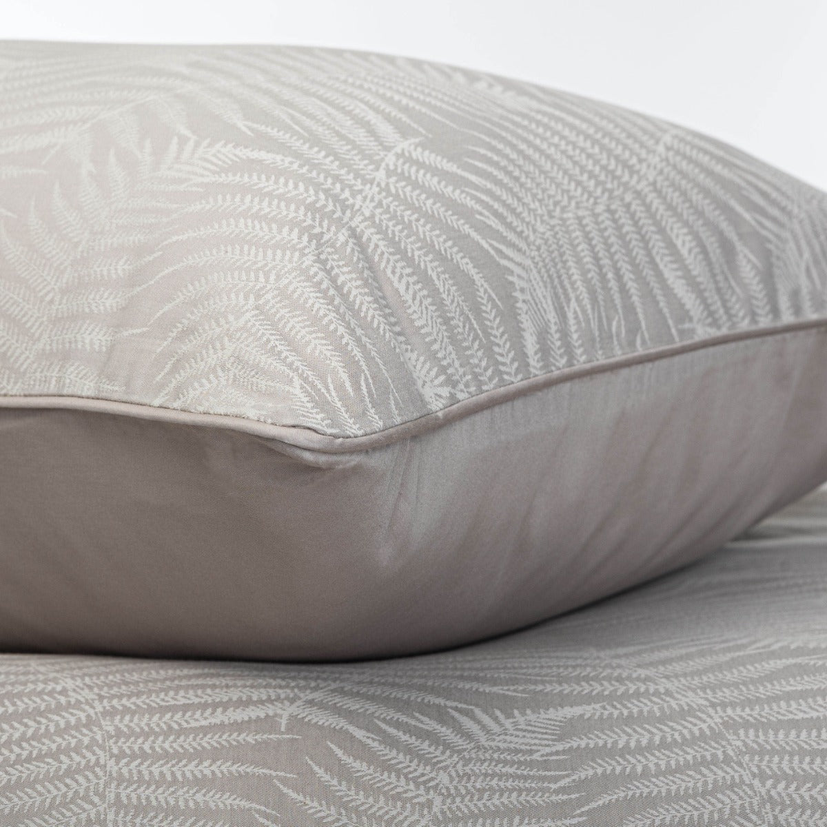 Vernazza Taupe - Poszewka na poduszkę